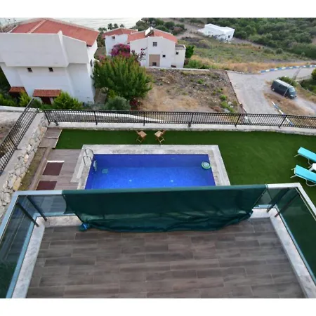 Villa Villas *
