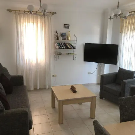 Villa Villas *